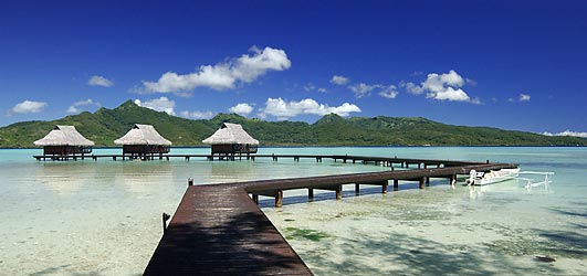 Vahine Island Resort Tahiti showing picture of beach in French Polynesia