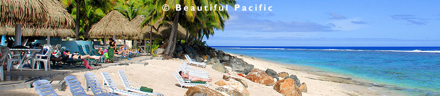 beach front at large hotel in cook islands