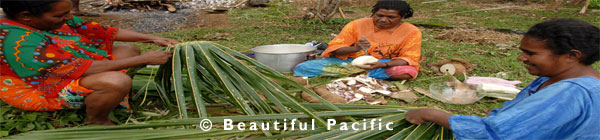 new caledonia ladies weaving