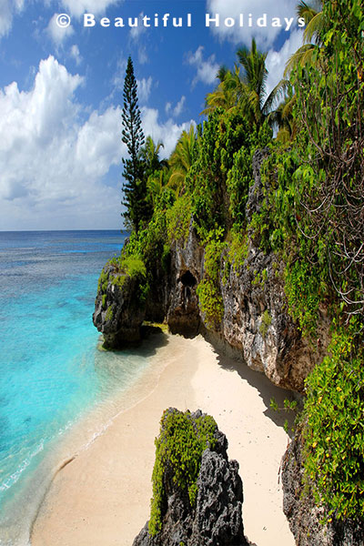 beach in loyalty islands