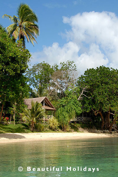 small resort on espiritu santo